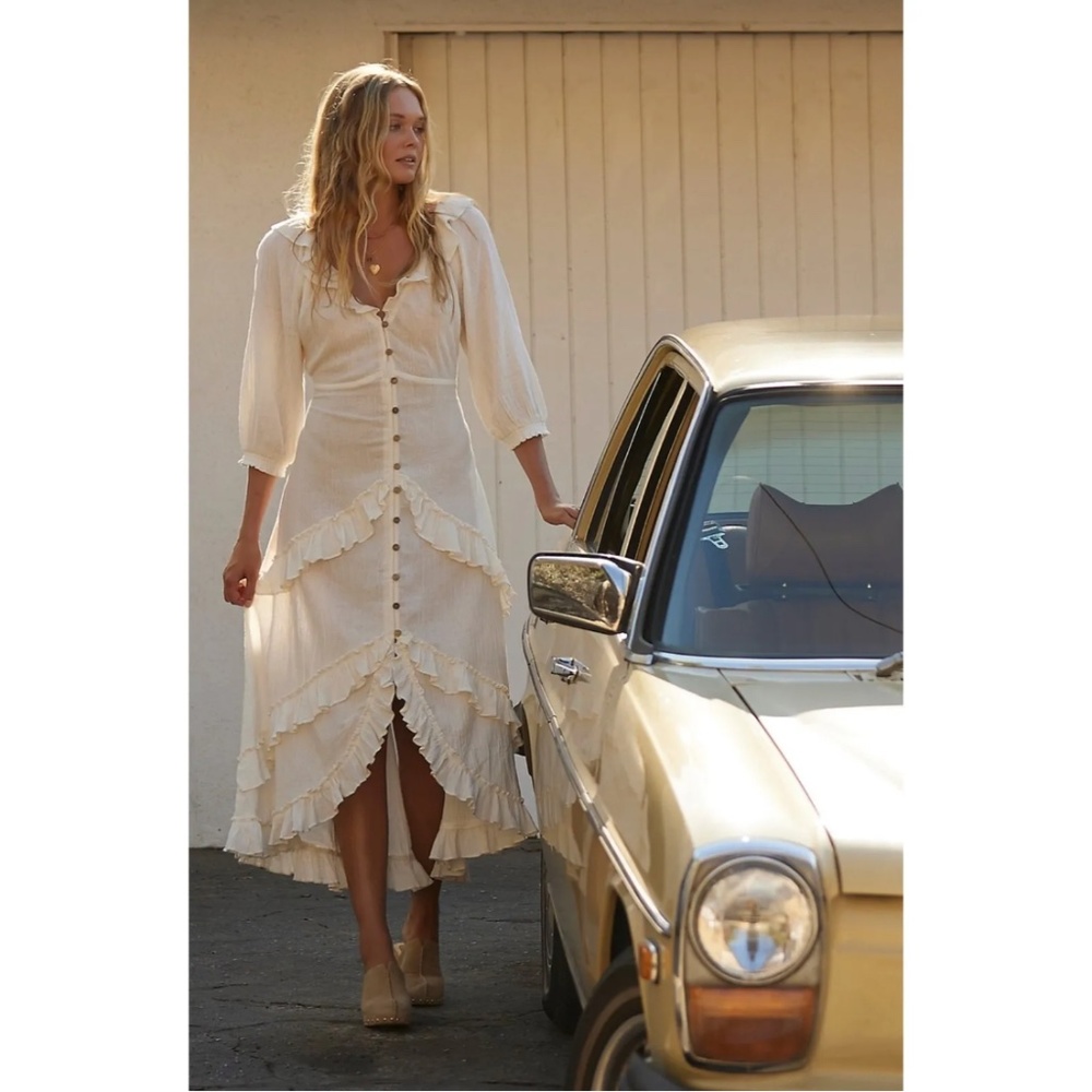 Free People Oh So Romantic Maxi in Ivory Size M Endless Summer FREE-EST